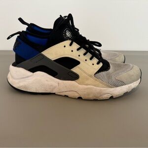 Men’s Nike Huaraches